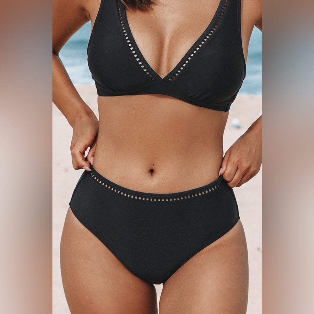 Seaside Holiday Ladder Trim Black Hipster Bikini - small